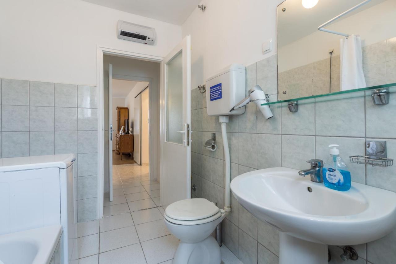 Apartamento Nika Pula Exterior foto