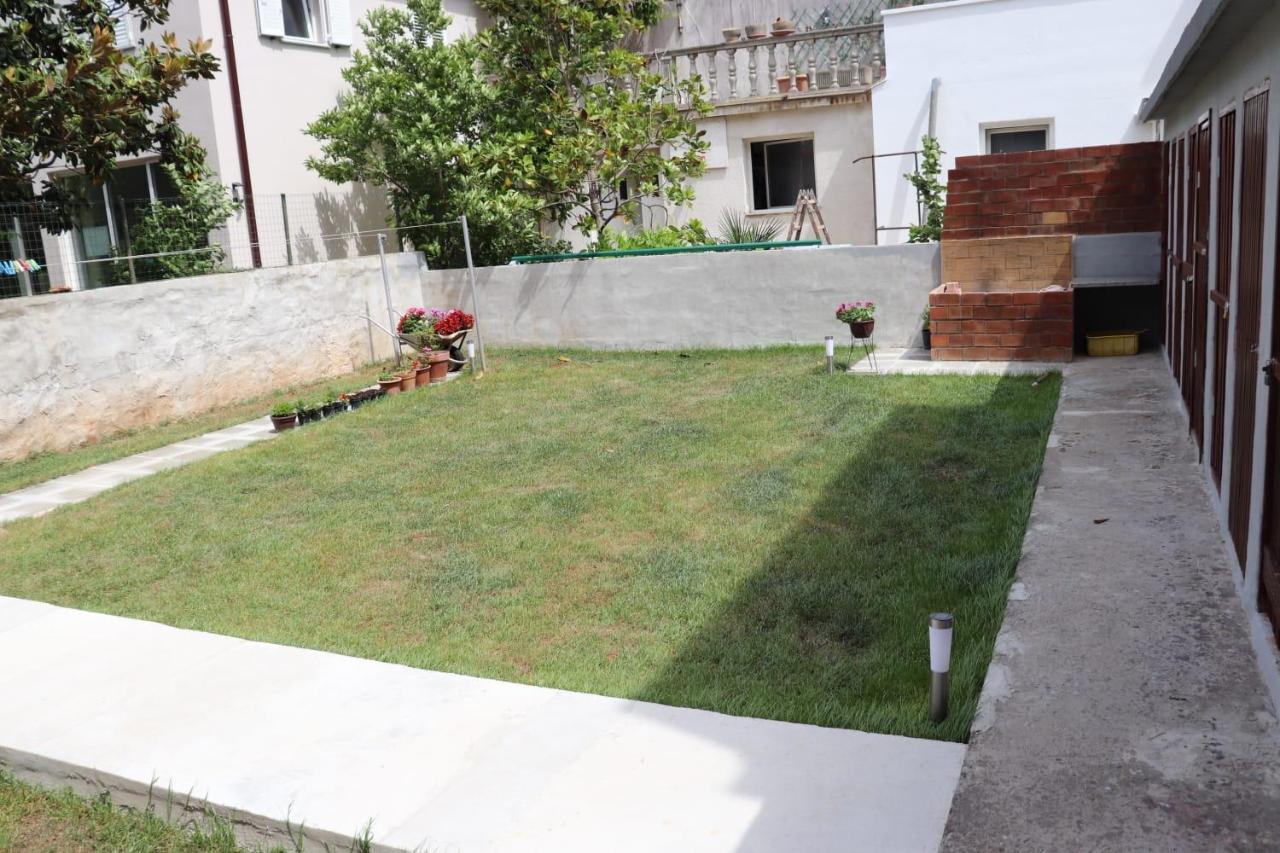 Apartamento Nika Pula Exterior foto